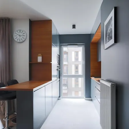 Luksusowy Przy Targach شقة *